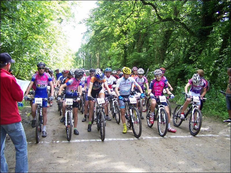 gal/Saison 2012/Championnat_Lorraine_Cadets_Juniors_VTT_Boust_2012/100_5524.JPG